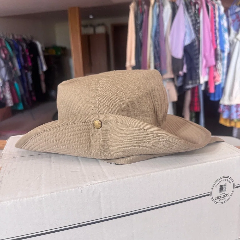 Banana Republic Safari Hat Mens Small Tan Vintage 80s Mill Valley Cotton